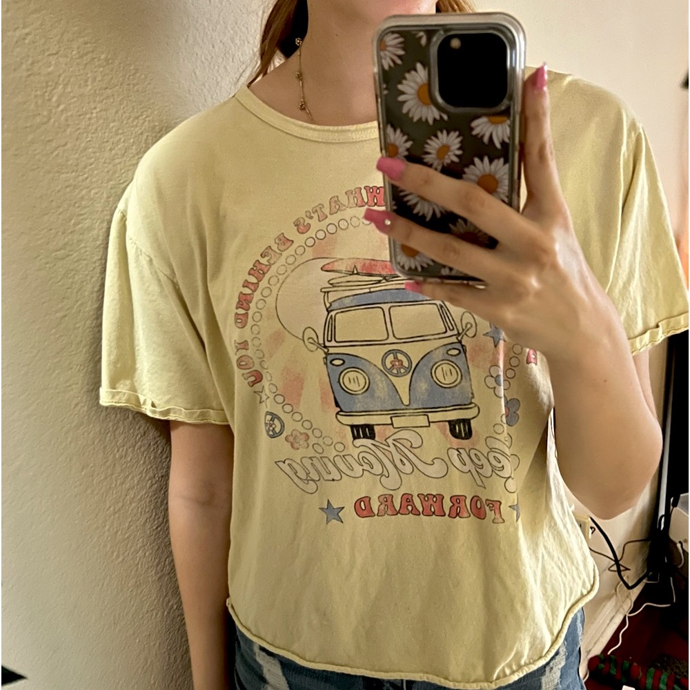 Not my style anymore, it’s in great condition no rips or tears.